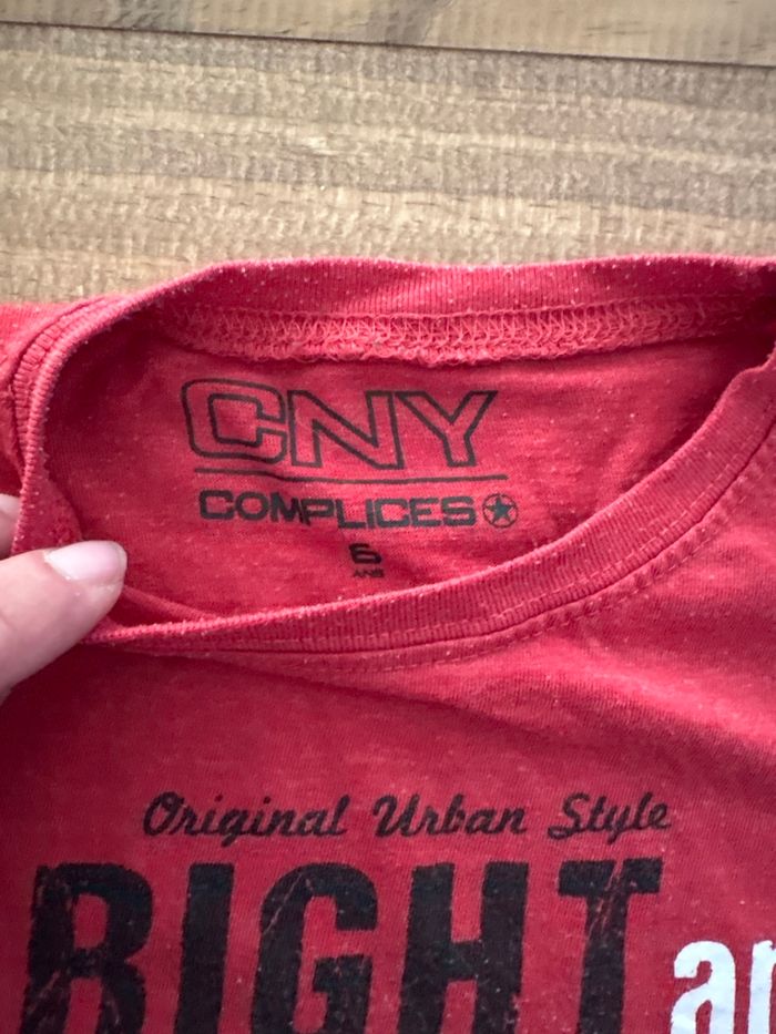 Lot de tee-shirts T 6ans. - photo numéro 5