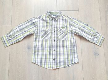 Chemise blanche et verte. Garçon 4 ans. Marque Nky