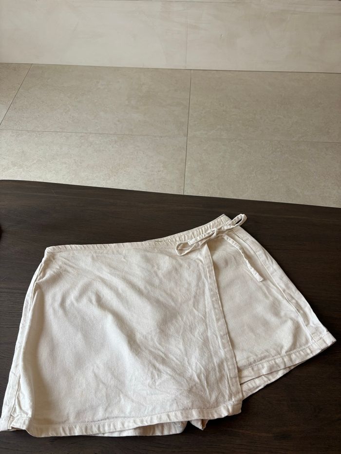 Jupe short beige - photo numéro 3