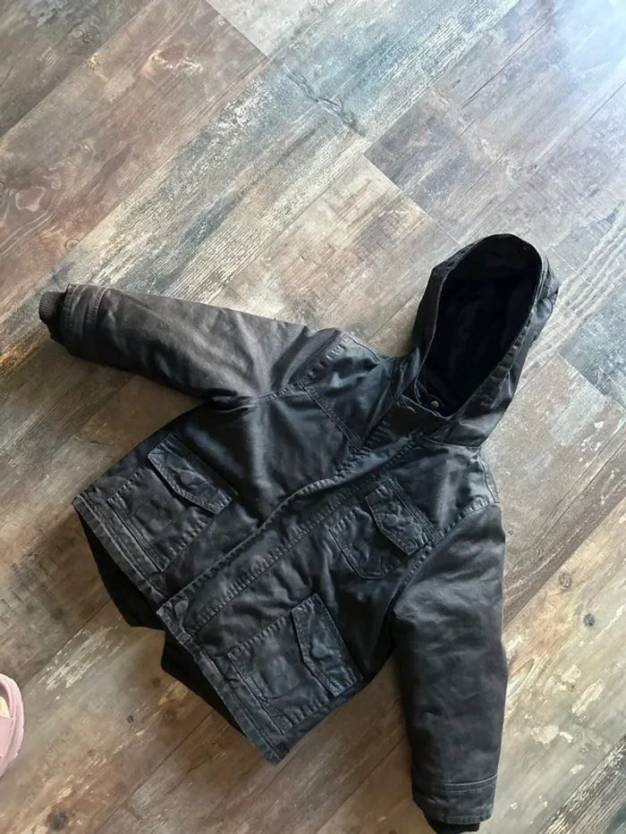 Manteau noir chaud