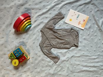 body manches longues gris ouverture devant 1 mois kiabi