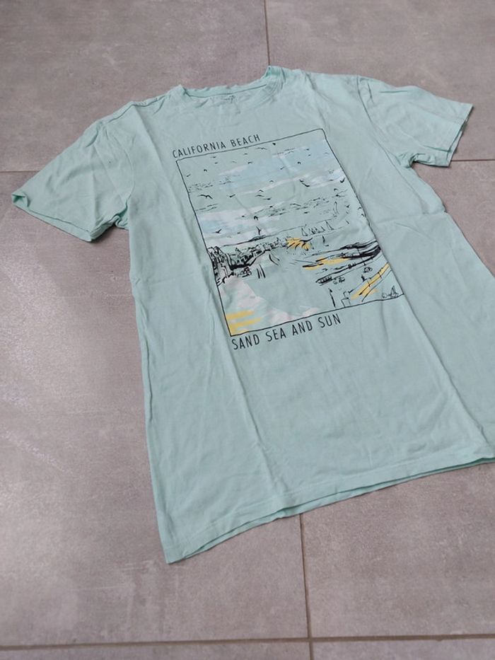 Tee-shirt neuf kiabi - photo numéro 2