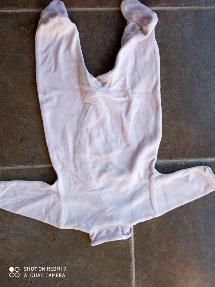 Pyjama 1 mois - photo numéro 2