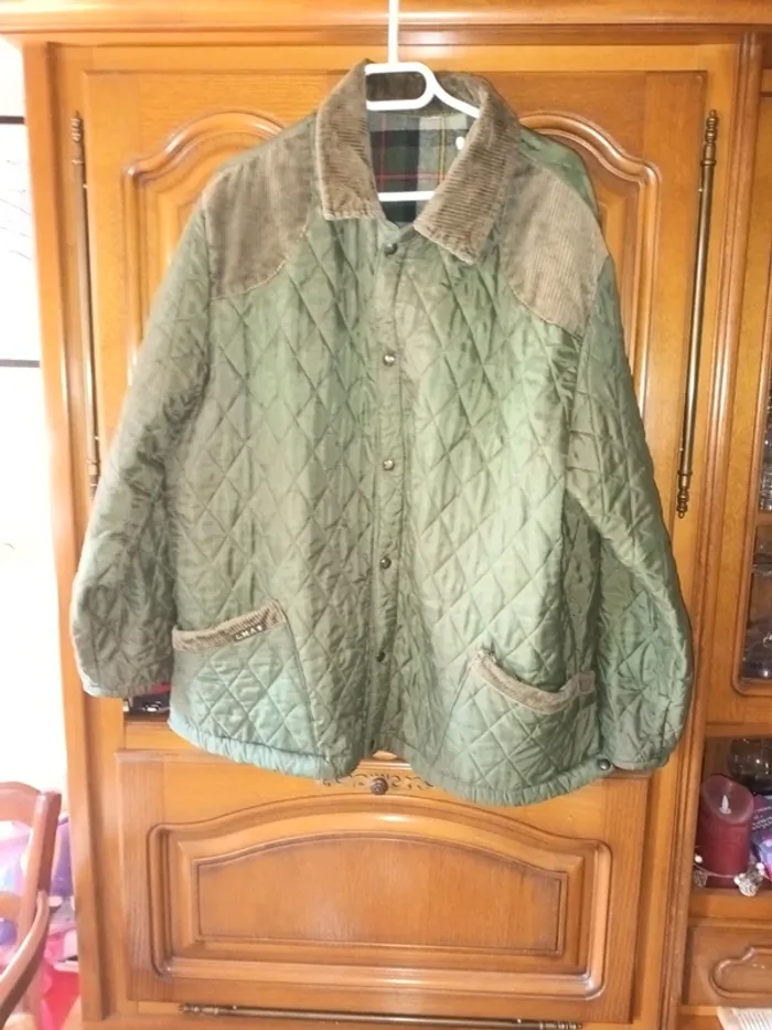 Veste matelassé de chasse de marque LMA de très grande qualité