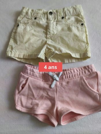 Shorts taille 4 ans