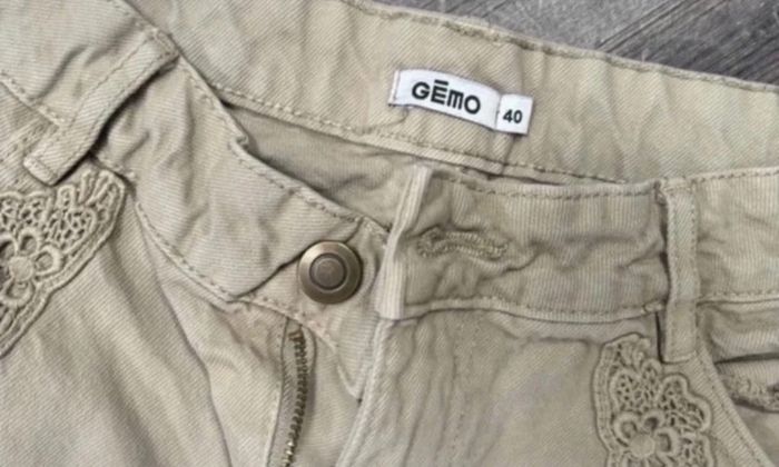 Short femme Gemo Kaki taille 40 - photo numéro 3