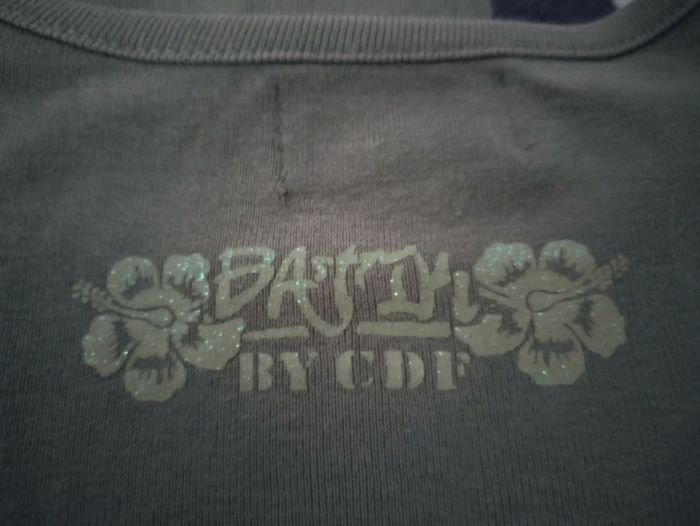 Haut manches longues "Caprice de fille" écritures pailletées 100% coton en très bon état - photo numéro 5