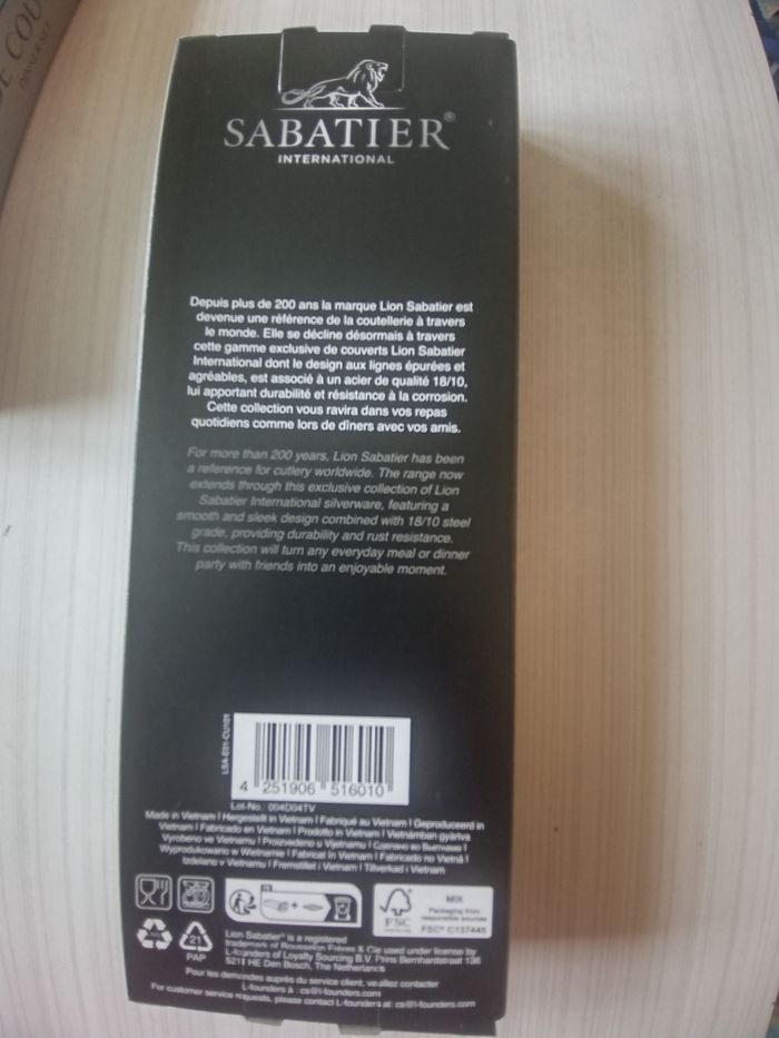 24 ménagère marque Sabatier - photo numéro 2