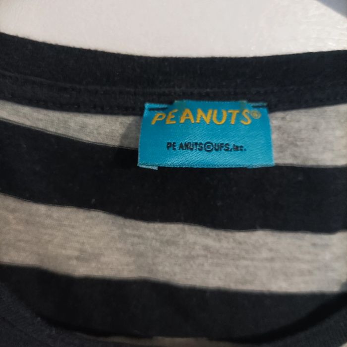 T-shirt Snoopy taille 36/38 - photo numéro 4