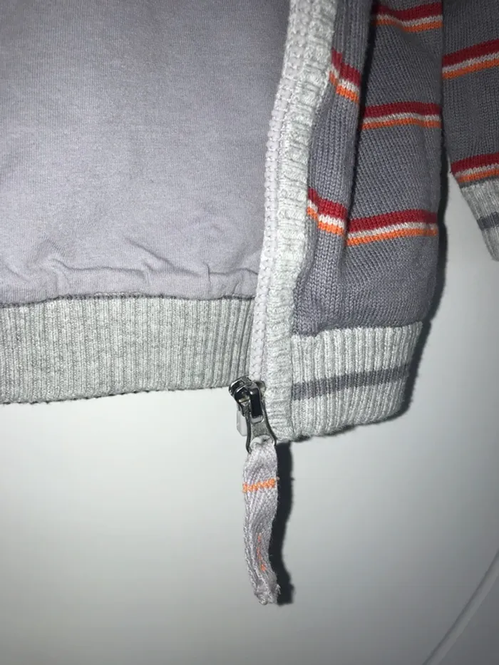 gilet zippé garçon 12 mois cadet rousselle avec capuche gris à rayures - photo numéro 4