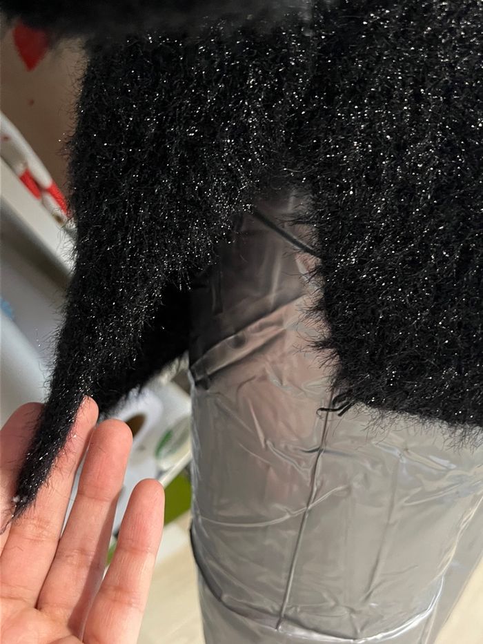 Pull noir S/M - photo numéro 3