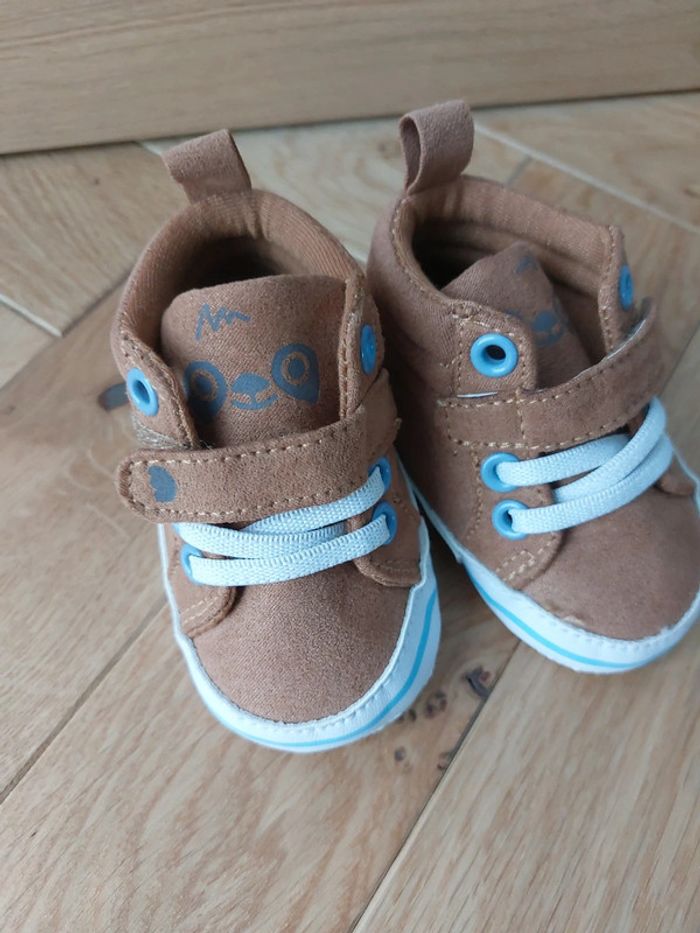 Chaussures bébé - photo numéro 2