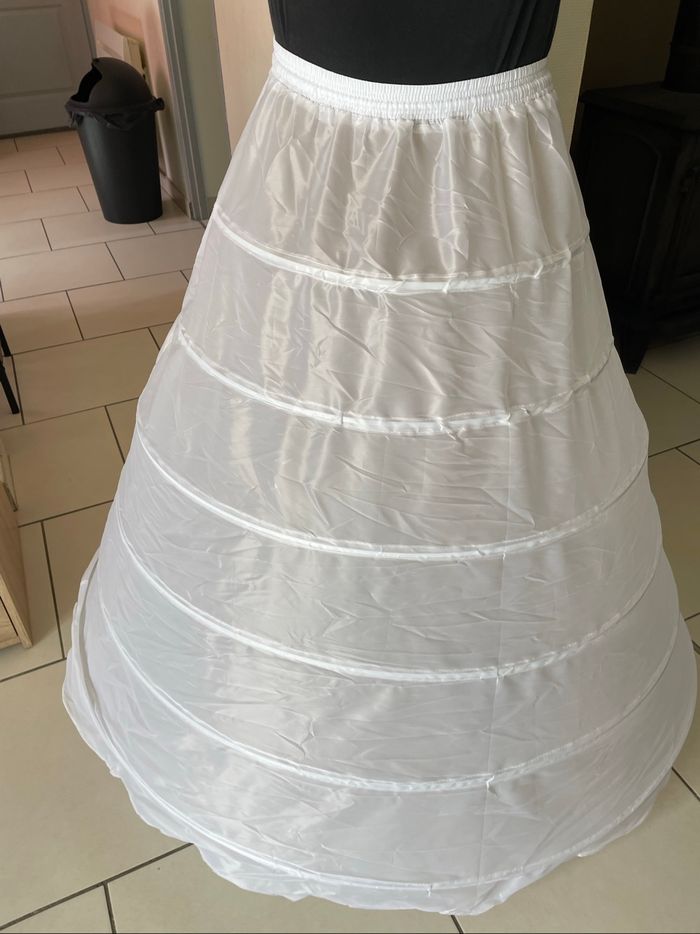 Jupon robe mariée