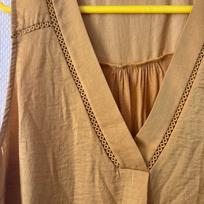 Blouse sans manches - photo numéro 2