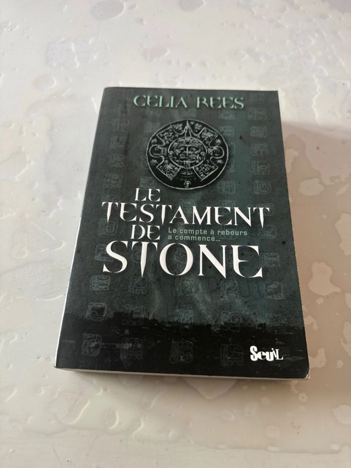 Livre le testament de stone - Celia rees