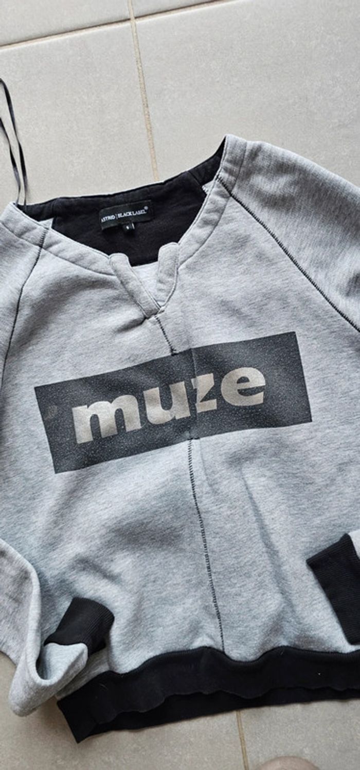 Sweat Astrid Black labell taille 36 - photo numéro 3