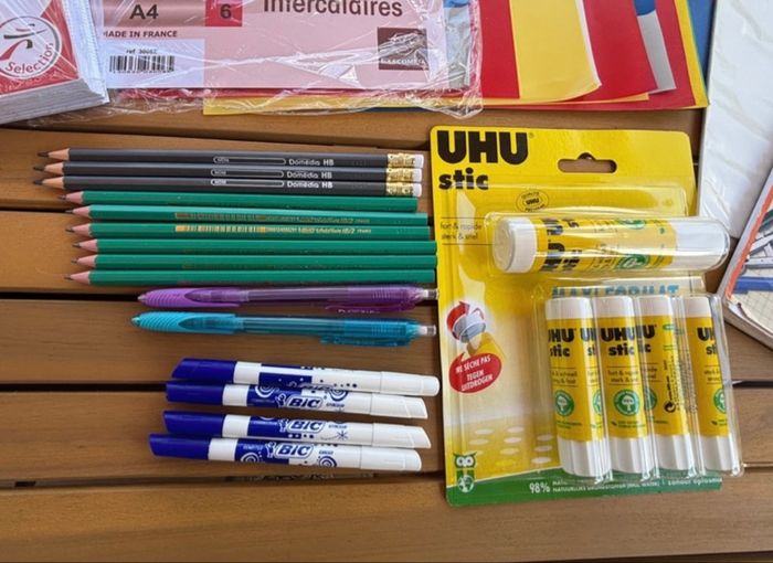 Fournitures scolaires - photo numéro 3