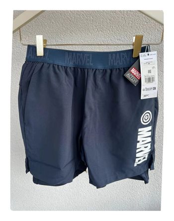 Short Marvel Active Celio XS – Neuf – Non Vinted Go