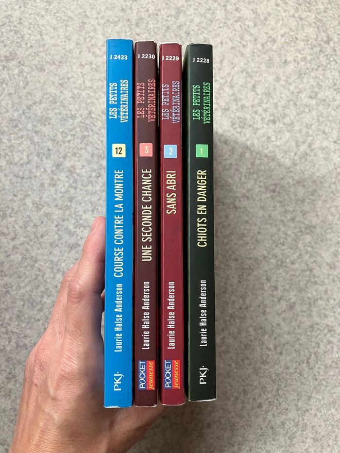 Les petits vétérinaires Tomes 1, 2, 3, 12 (5€50) - photo numéro 4