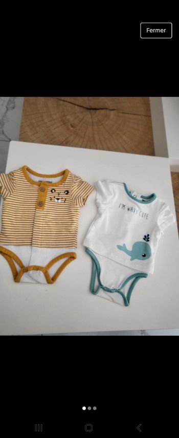 Lot de 2 bodies naissance