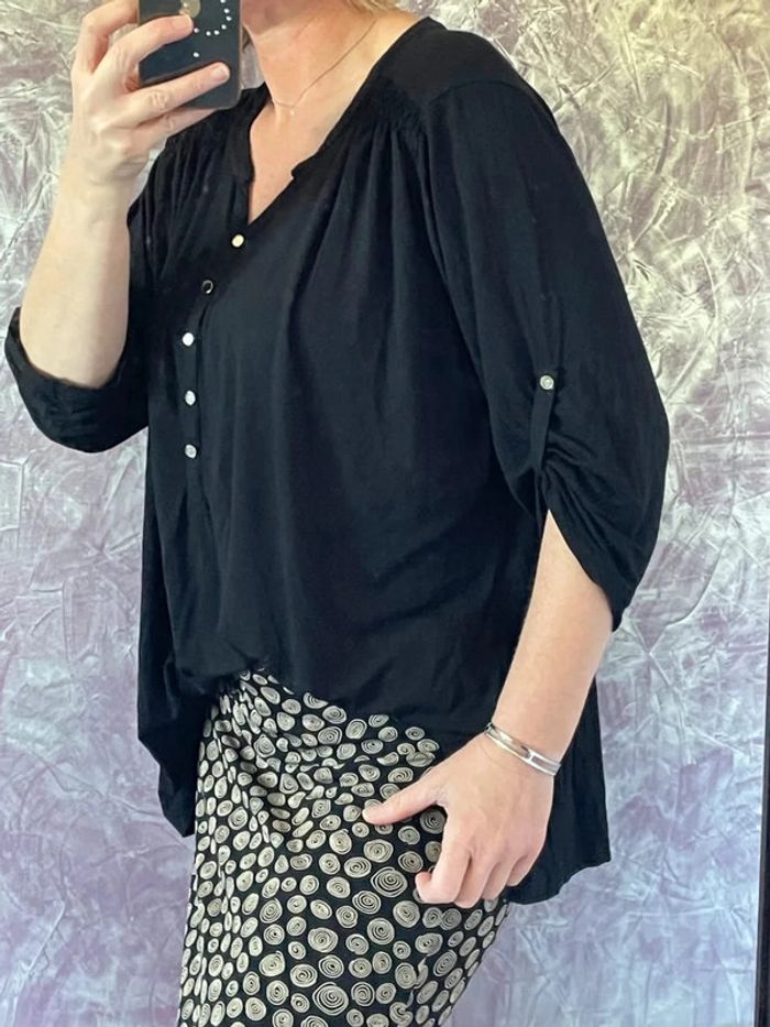 Superbe blouse noire fluide manches 3/4 2XL - photo numéro 5