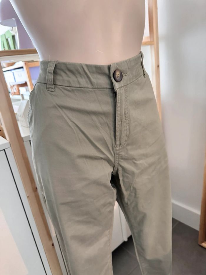 Pantalon chino neuf - photo numéro 2