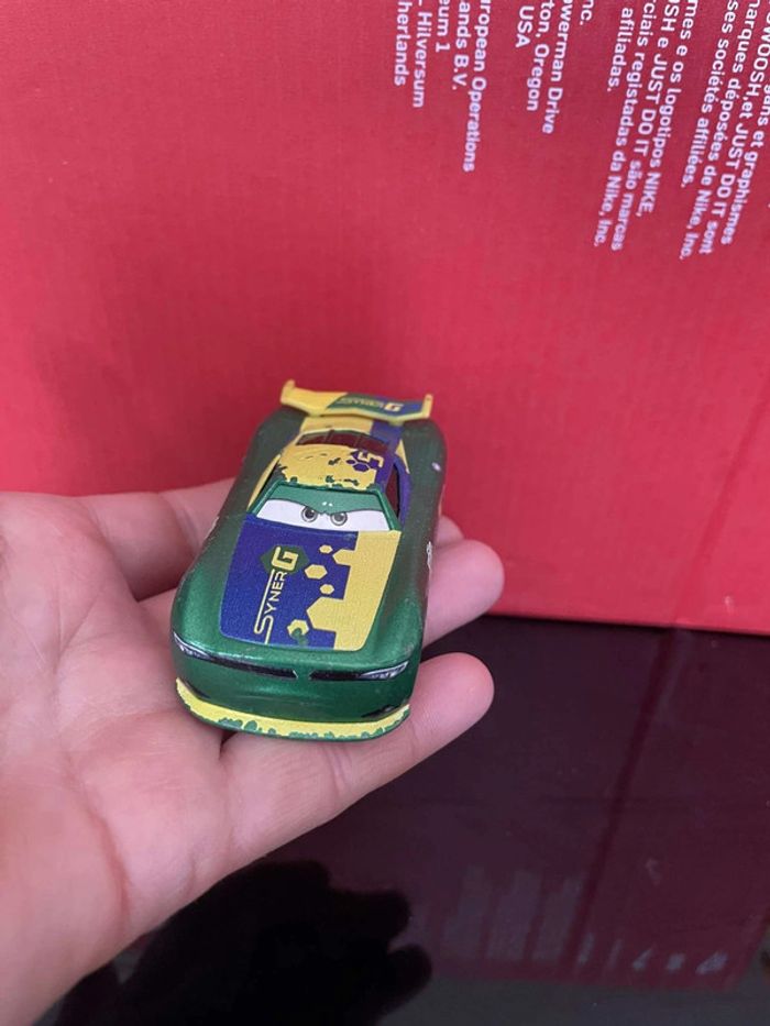 Voiture Cars 2 Eric Braker Disney Pixar Mattel - photo numéro 3