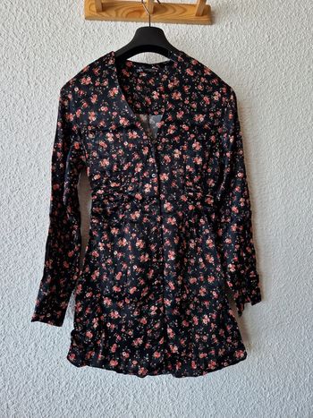 Robe noire fleurie zara XS
