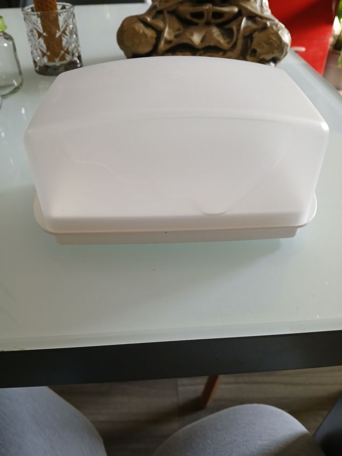 BEURRIER TUPPERWERE