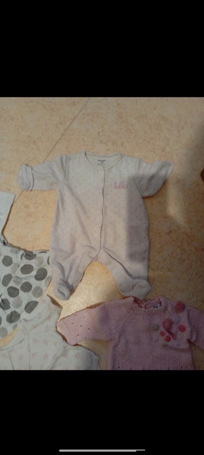 Lot fille taille 1 mois - photo numéro 6