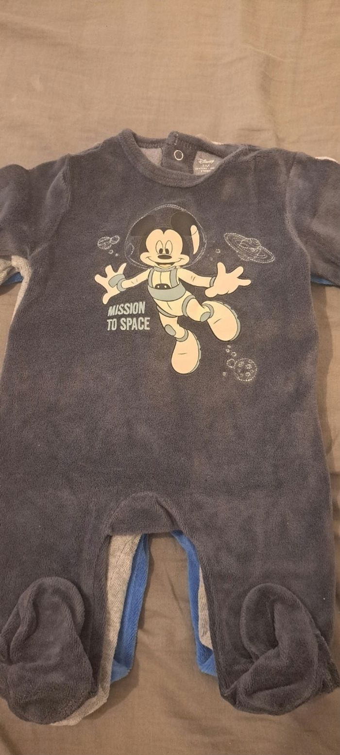 Pyjama - photo numéro 4