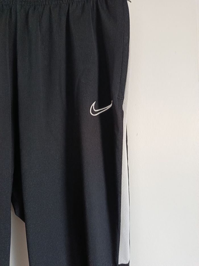 Jogging noir Nike - photo numéro 2