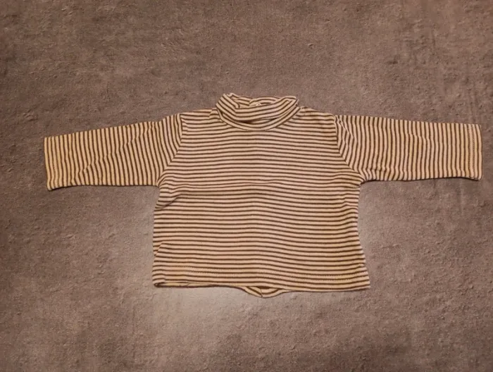 T shirt col roulé 3 mois