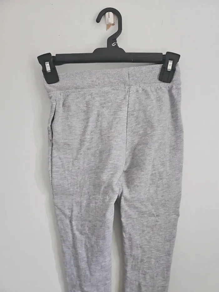 Ensemble joggings fille 8 ans - photo numéro 4