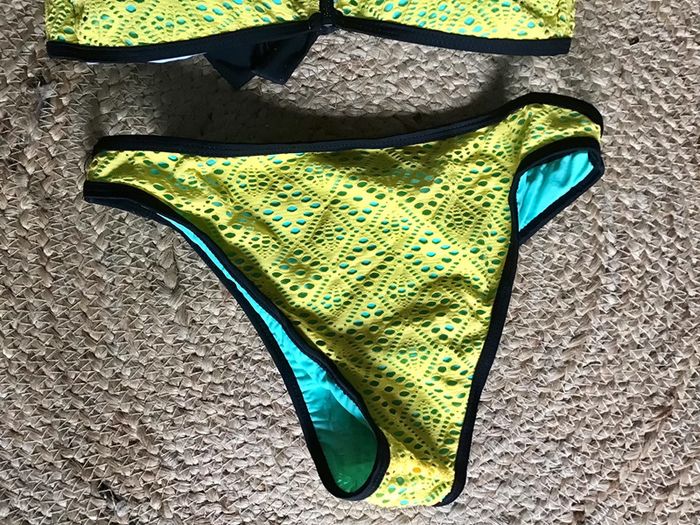 Joli maillot de bain de taille 36 coloris jaune et turquoise H.Nathalie - photo numéro 5