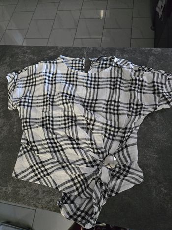 Tee shirt