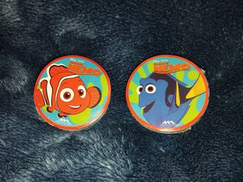 Lot 2 serviettes magique Némo 

Disney