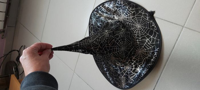 Chapeau de sorcière - photo numéro 3