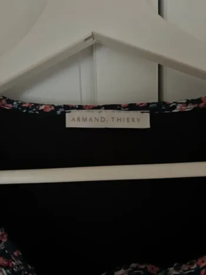 Robe 36 Armand Thiery - photo numéro 3