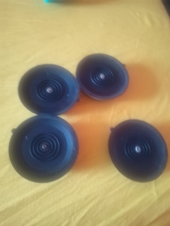 4 patins de machine à laver - photo numéro 5