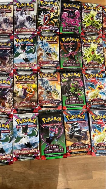 Lot de booster Pokémon ouvert série  Écarlate et violet