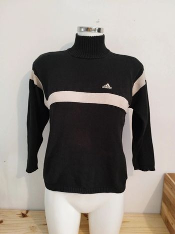 Pull col roulé