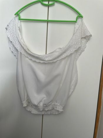 Haut épaules dénudées 