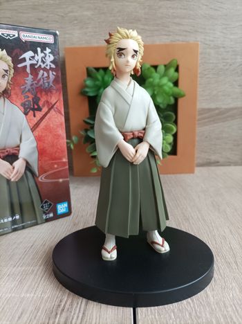 Figurine Senjuro Rengoku Demon Slayer Kimetsu no yaiba banpresto Bandai 