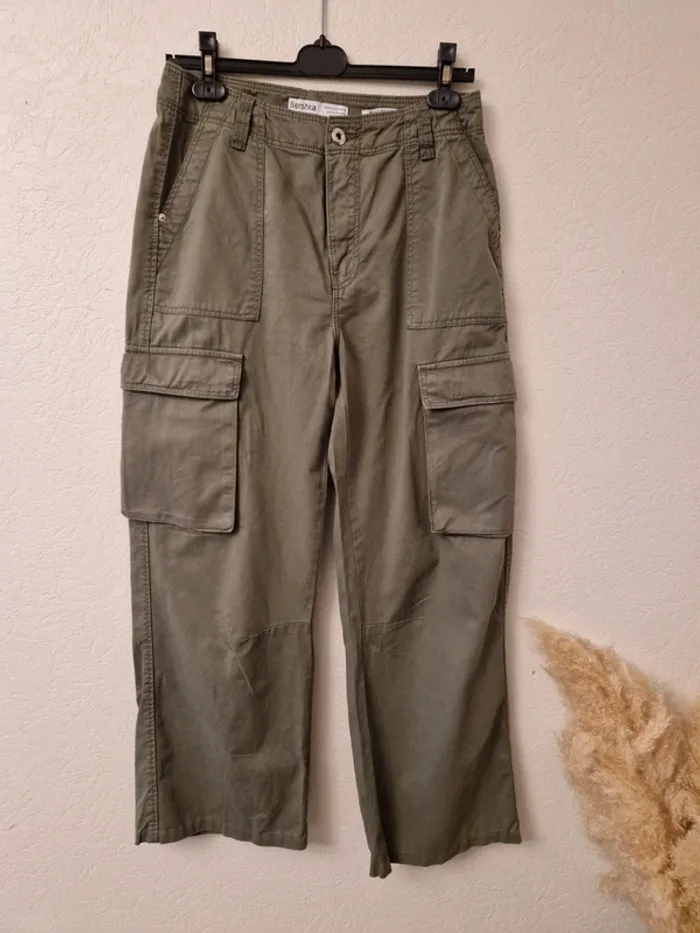 Pantalon Cargo Bershka - photo numéro 3
