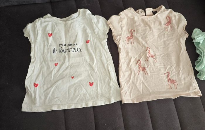 Lot 23 t-shirts bébé fille 2 ans – Très bon état 🌸 - photo numéro 11