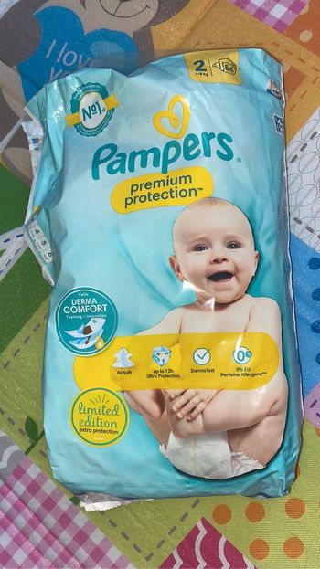 Couche Pampers t2