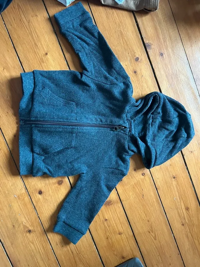 Gilet gris 12 mois