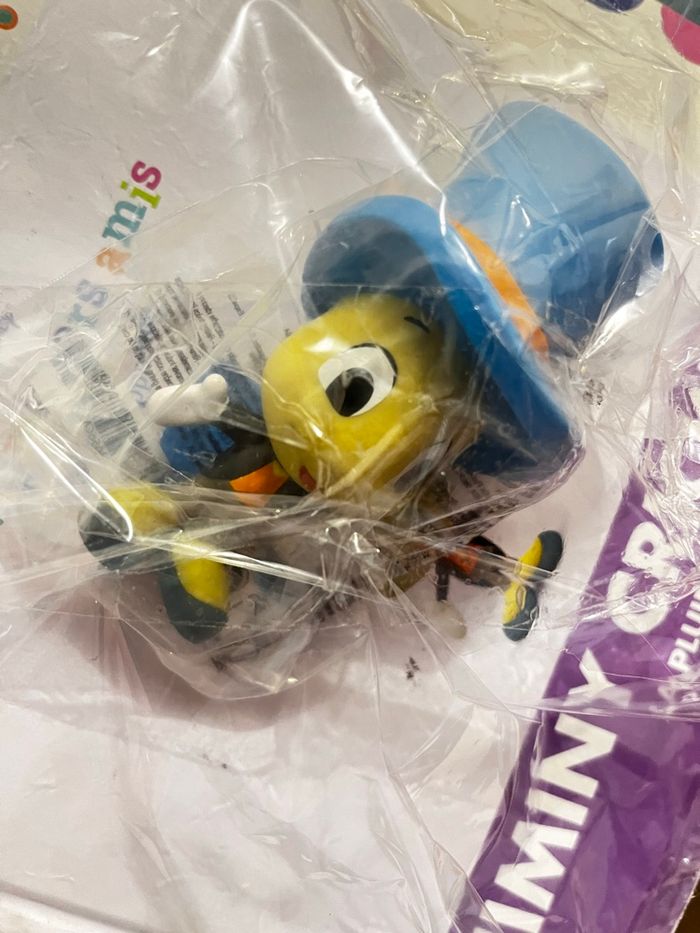 Livre Disney mes premiers amis sous blister - photo numéro 3