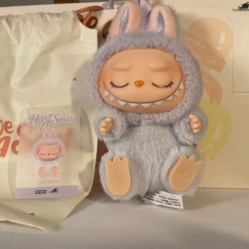 LABUBU Have a Seat ZIZI – Figurine POP MART authentique